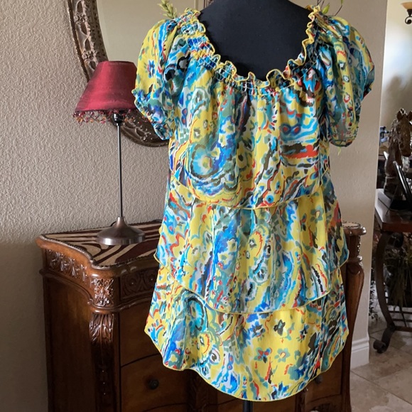 NY Collection Top - Picture 3 of 3